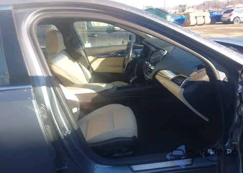 2020 Cadillac Ct5 Luxury z USA, uszkodzony, nr VIN 1G6DX5RK1L0137938